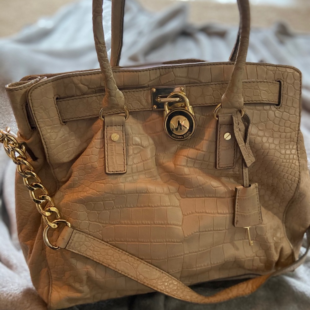 Michael Kors purse